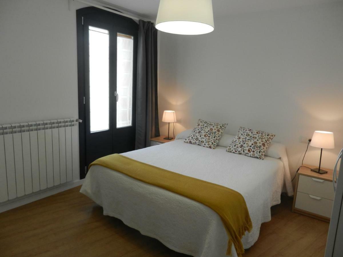 Ca De Geraldine Apartment เอลปอนต์ เด ซูเอร์ต ภายนอก รูปภาพ